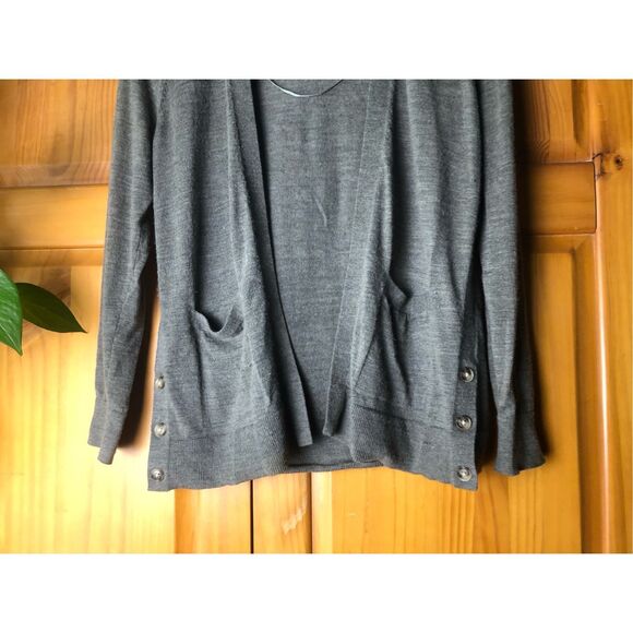 Banana Republic Merino Wool Buttonfront Boyfriend Cardigan-SP - Picture 5 of 12